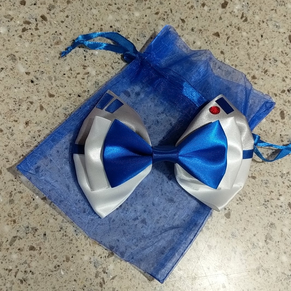 R2D2 Hair Bow